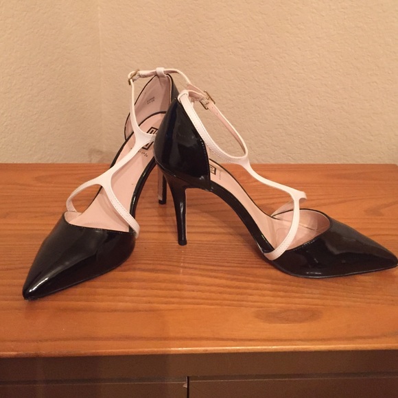 Shoe Dazzle Shoes - Black patent and white T-strap heels