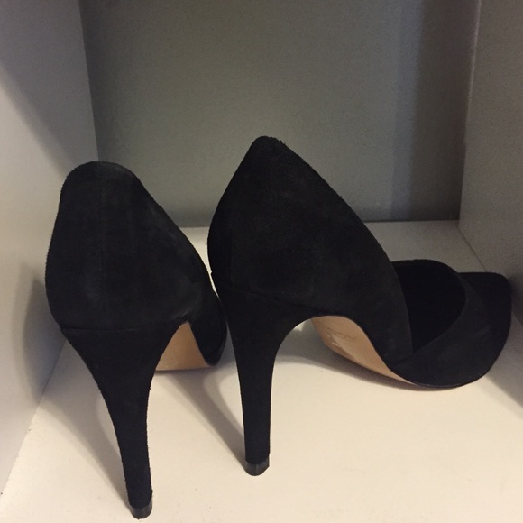 Black Aldo Heels - Picture 3 of 3
