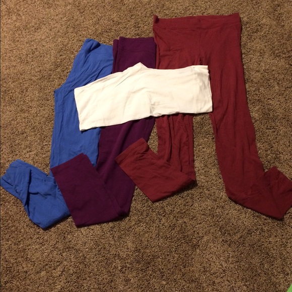 Bundle of 4 pairs of leggings