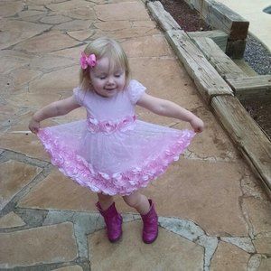 Meet your Posher, Sabrina