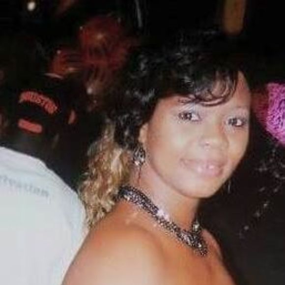 Meet your Posher, Danielle - Picture 1 of 1