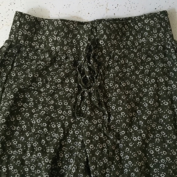 Soft flare pants - Picture 4 of 4