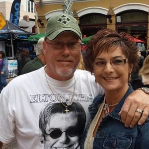 Meet your Posher, Dawn