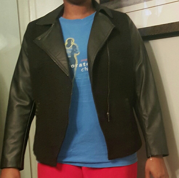 Black Women's faux leather jacket Size 1x - Picture 4 of 4