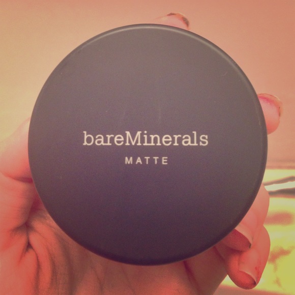 Bare Minerals Matte Fairly Light Foundation SPF 15