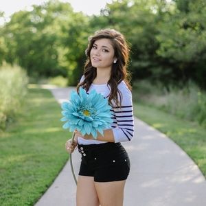 Meet your Posher, Brittani