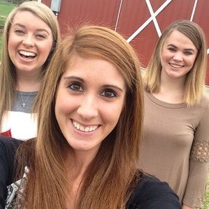 Meet your Posher, Katie