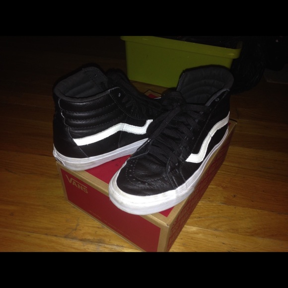 Sk8-Hi Vans