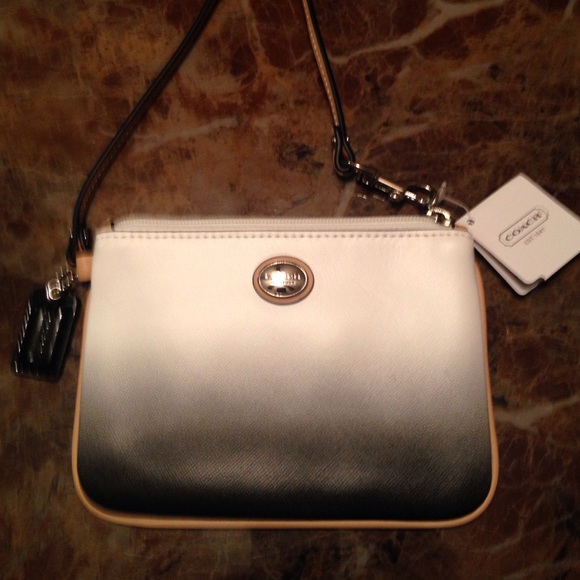 # 141. New Authentic Coach Wristlet - Picture 4 of 4