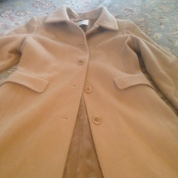Tan wool coat size 4p - Picture 3 of 7