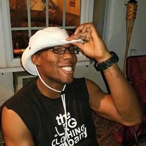 Meet your Posher, Aaron