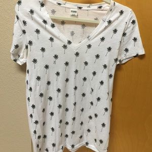 White with palm tree design v neck