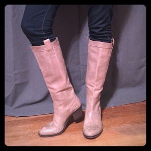 GUESS Boots- Leather Beige Size 6.5