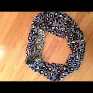 Leopard print scarf