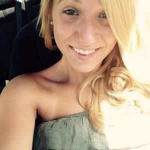 Meet your Posher, Karissa