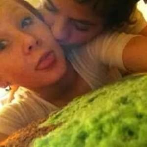 Meet your Posher, Destiny