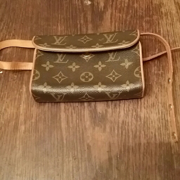 Louis Vuitton Handbags - Louis Vuitton  bag