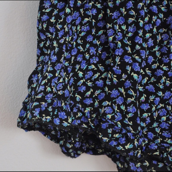 TRADED - Picture 2 of 3