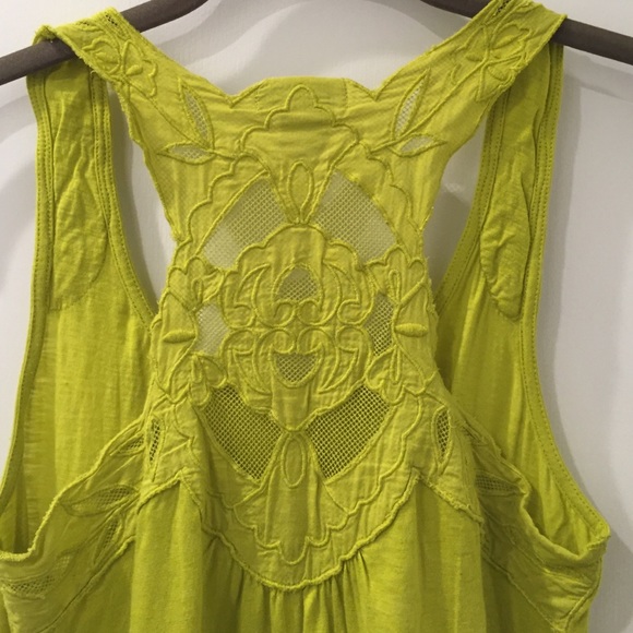 ⚡️SOLD⚡️Lucky racer back tank with lace detail - Picture 2 of 2