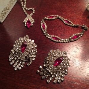 Gorgeous rhinestone necklace bracelet earrings