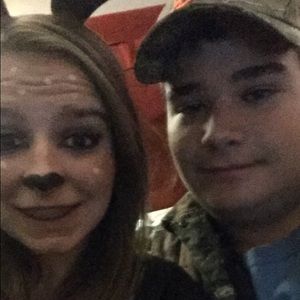 Meet your Posher, Brooke