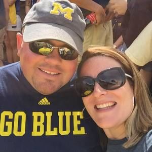 Meet your Posher, Leanne