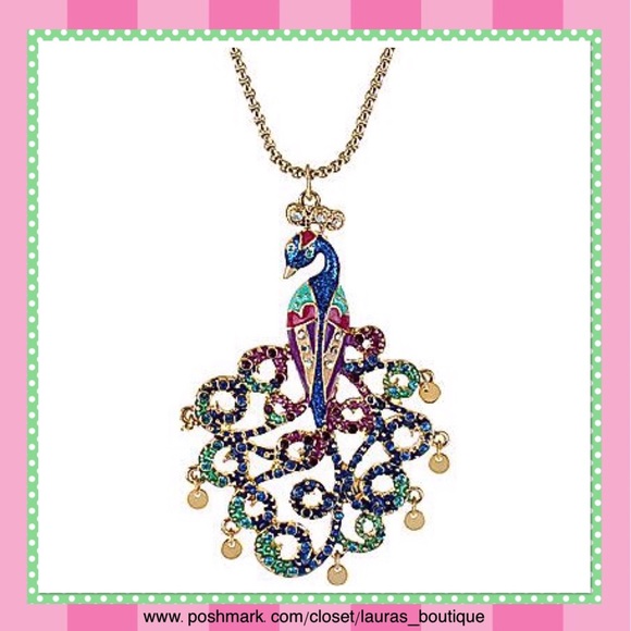 Betsey Johnson Jewelry - Betsey Johnson Green Crystal Peacock Necklace