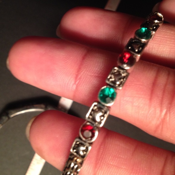 Bracelets - Picture 2 of 3