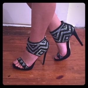 Ankle cuff stilettos