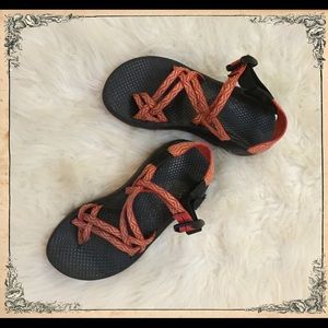 { Chacos ZX2 Yampa }