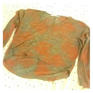 A long-sleeved Vintage Havana crop top