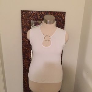 Final Price O Ring Knit Shirt