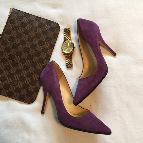 kate spade Shoes - 💥Kate Spade New York suede Licorice heels!