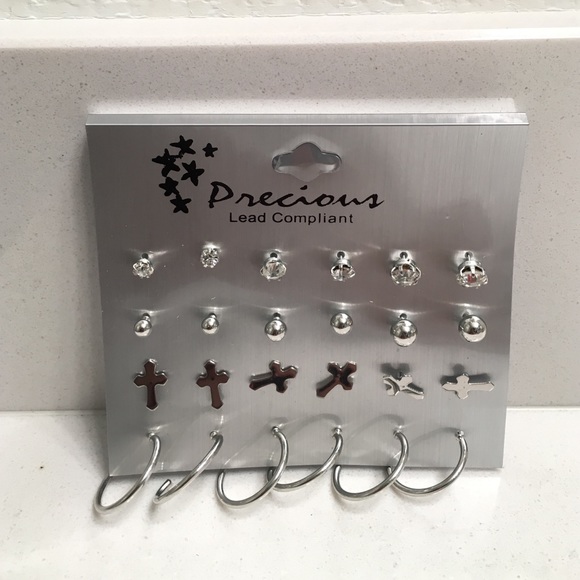 Jewelry - ‼️Precious Metal earring set