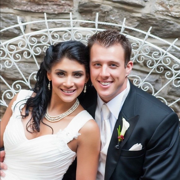 Meet your Posher, Sandy - Picture 4 of 4