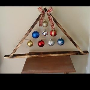 Sentimental ornament hanger