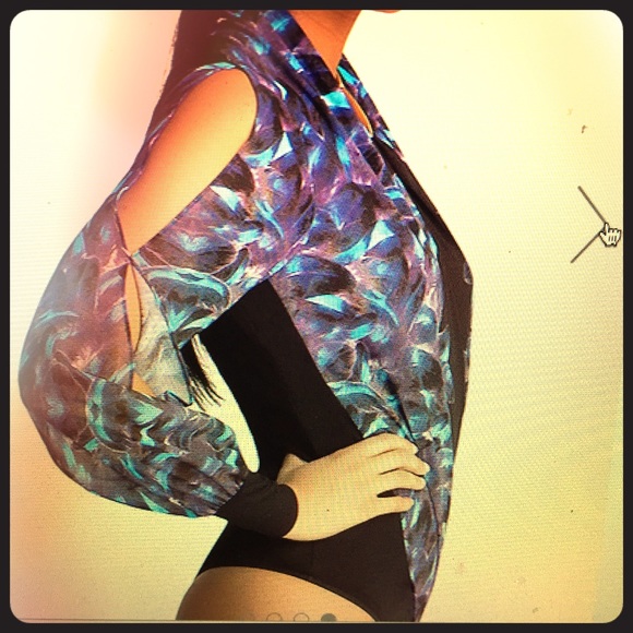Bebe bodysuit