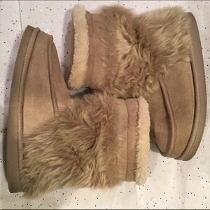 Brand New Hot Cakes Beige Faux Fur Boots