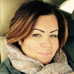 Meet your Posher, Keisha