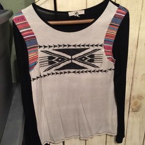 Ya long sleeve Aztec tee