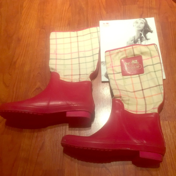 AUTHENTIC Coach rain boots size 8