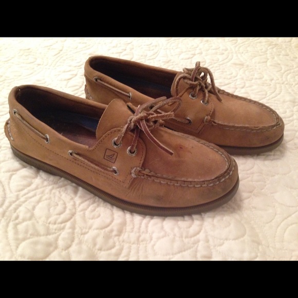 SPERRY TOP-SIDER ORIGINAL 2-EYE BOAT SHOE