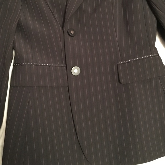 Tahari black blazer with pink stripe - Picture 4 of 4