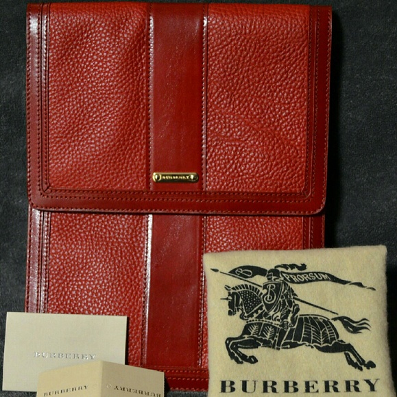 Burberry Ipad one Case