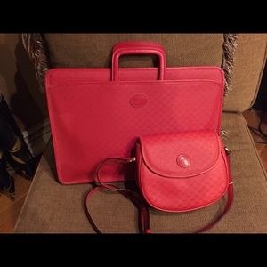 GUCCI.  RED BRIEFCASE / MATCHING PURSE