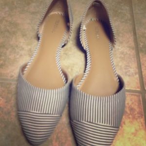 Charcoal and white flats