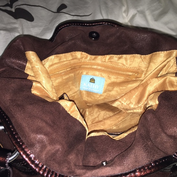 Kathy Van Zeeland Pretty Brown Purse - Picture 3 of 3