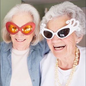 Meet your Posher, Sharon