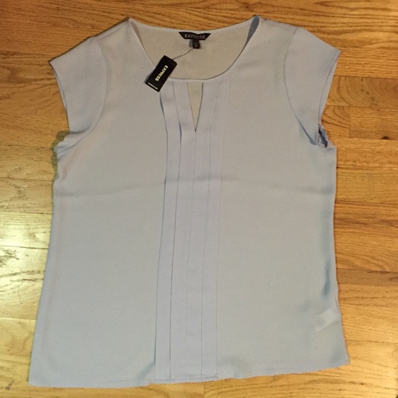 Lilac keyhole blouse