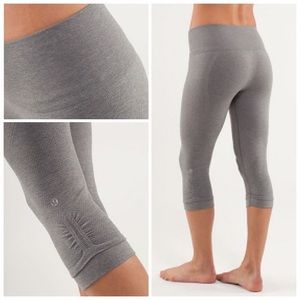 Purple Lululemon "Ebb" Crops